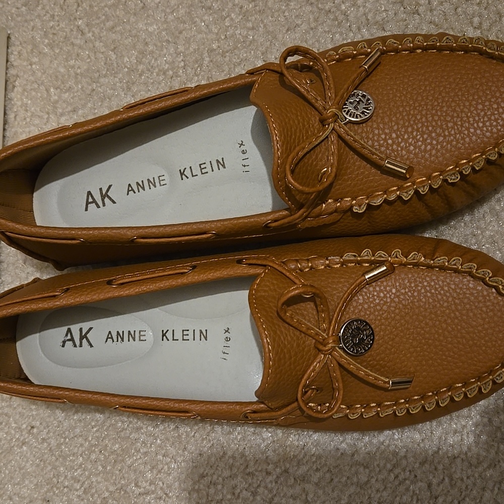 Anne Klein Cognac Leather Drivers, New